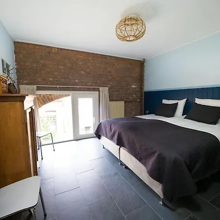 Apartman Aan Gezellige Binnenhof Nabij Het Vijlenerbos, Vijlen, Zuid-limburg *