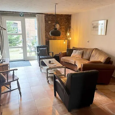 Aan Gezellige Binnenhof Nabij Het Vijlenerbos, Vijlen, Zuid-limburg Apartman